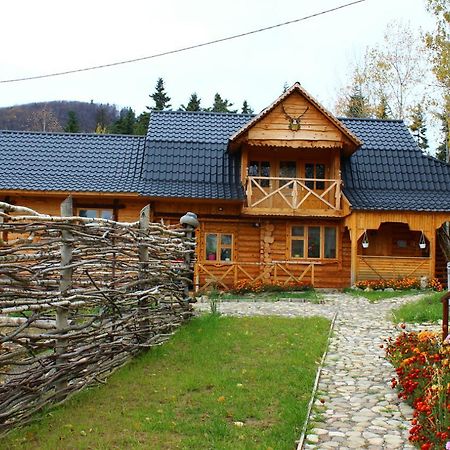 Skhovanka Dovbusha Мигово Экстерьер фото