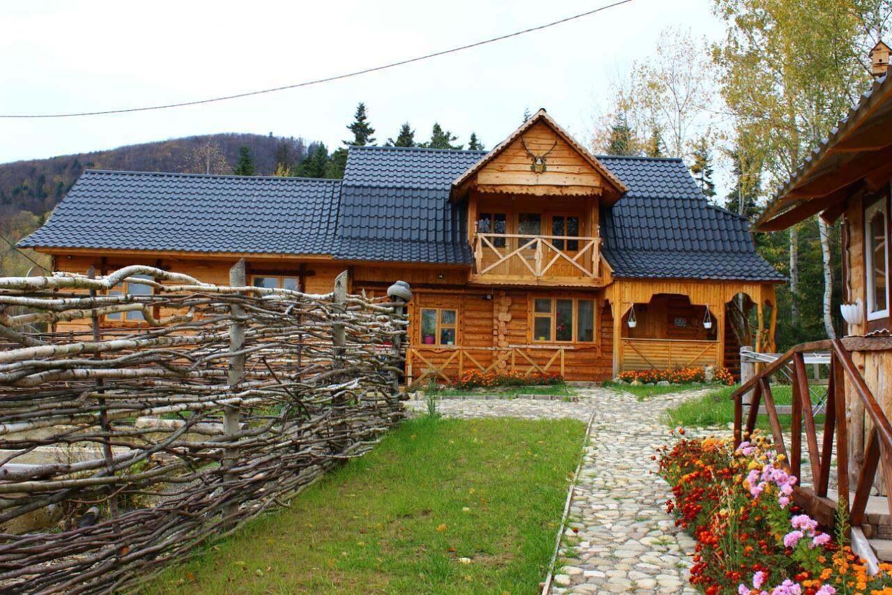 Skhovanka Dovbusha Мигово Экстерьер фото